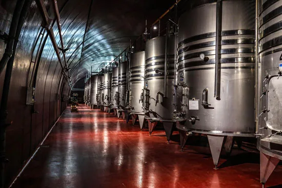 Provides High Performance Services For Multiple Industries & - 28圈2